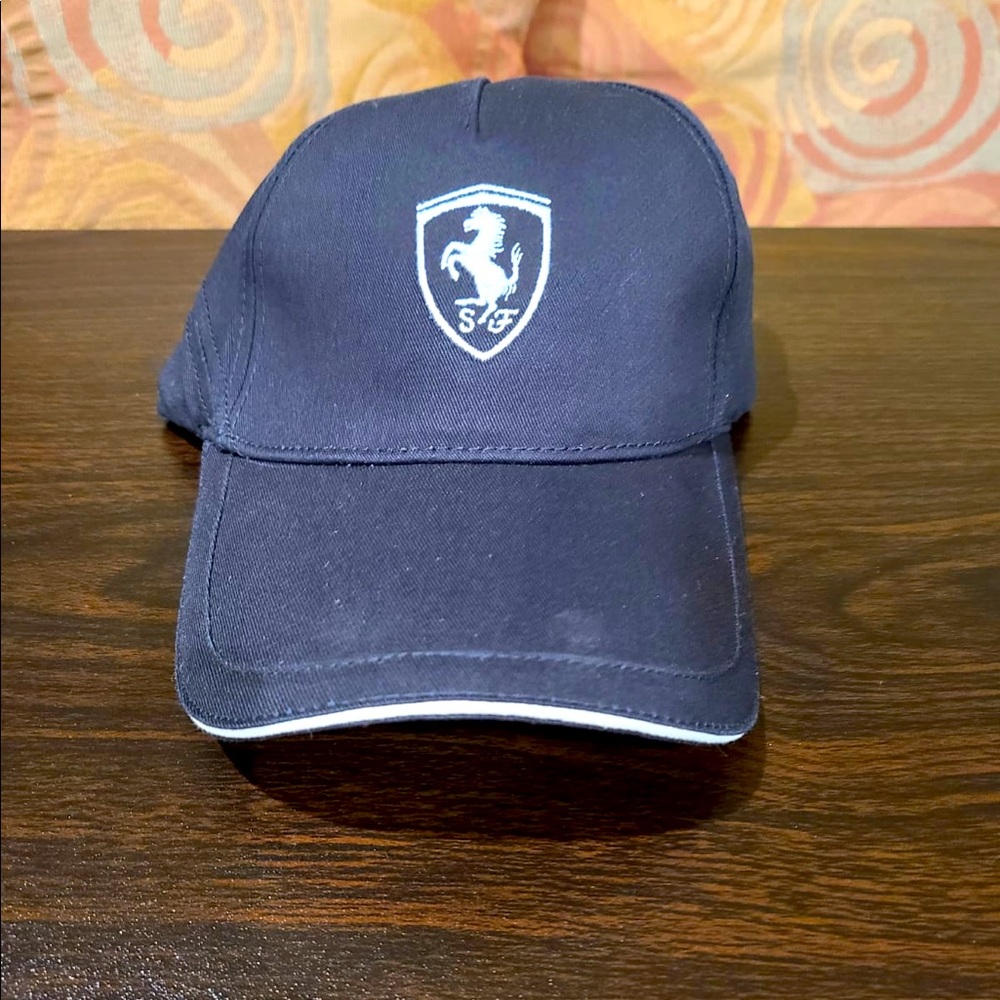 Ferrari hat